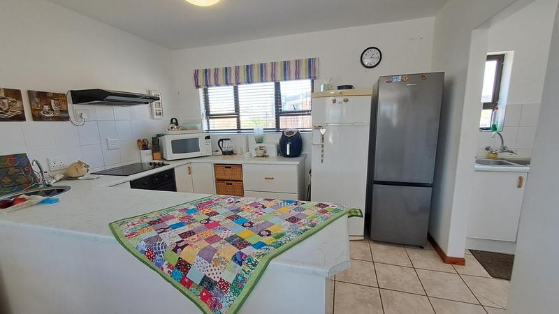 4 Bedroom Property for Sale in Jongensfontein Western Cape